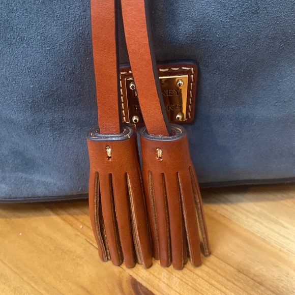 NWT Dooney & Bourke Grey Kendall Suede Bucket Drawstring Bag - Picture 8 of 13